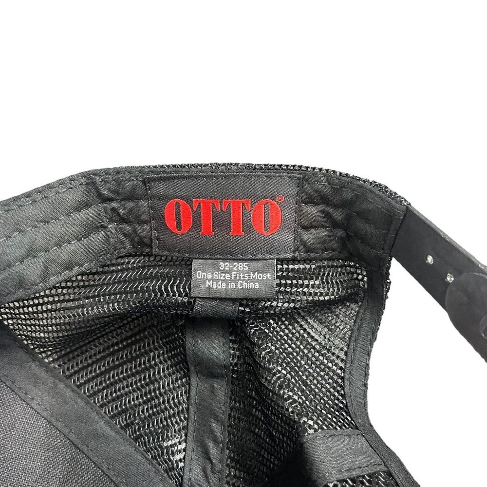 Peloton Otto Baseball Cap Classic Black Adjustable One Size Hat Black Pink Logo - Picture 8 of 8